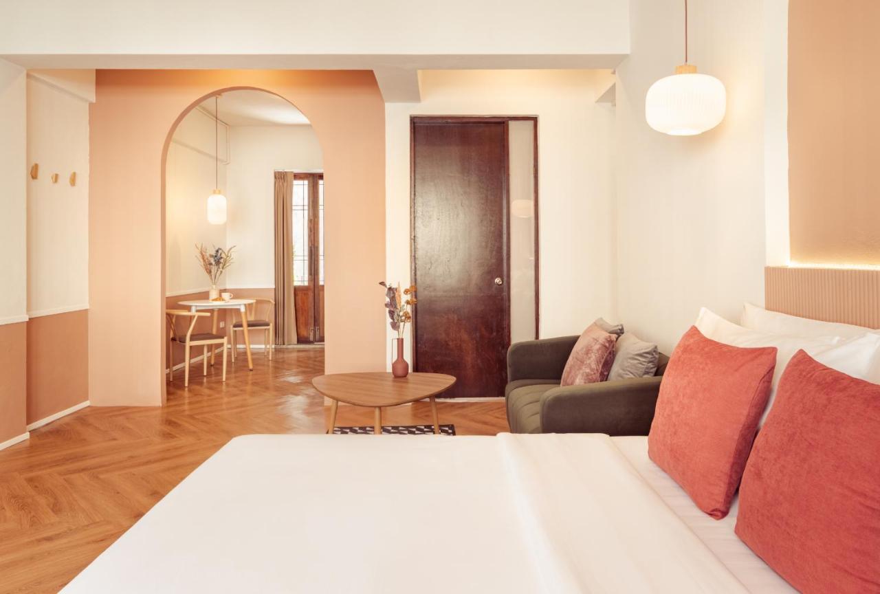 Отель House Of Papa Bangkok Siam Экстерьер фото